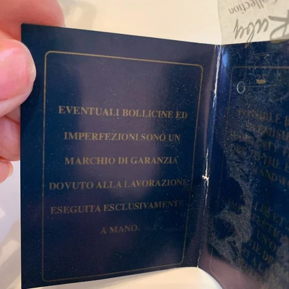 Handmade Small Glass Sculptured Bowl by White Crystal and Marked Made in Italy - Picture 15 of 15